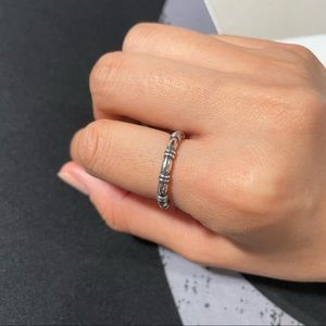 [Pandora] Hold my hand ring sz 54(7)